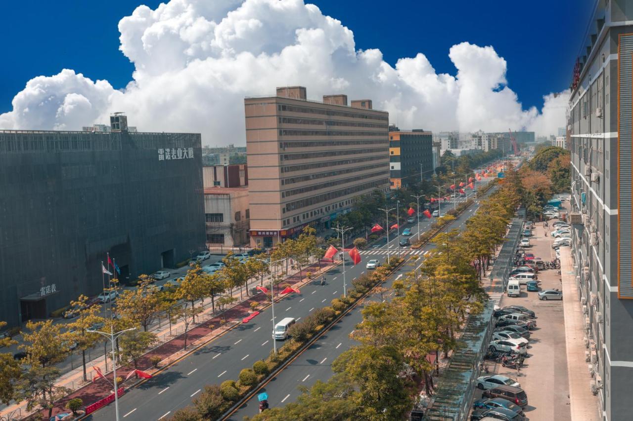 Shenzhen World Exhibition&Convention Center Bao'An Airport Esther Hotel Exterior foto